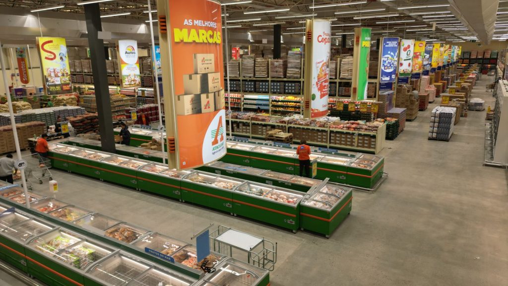 Atacadão Arthur Bernardes - Curitiba - PR - 8